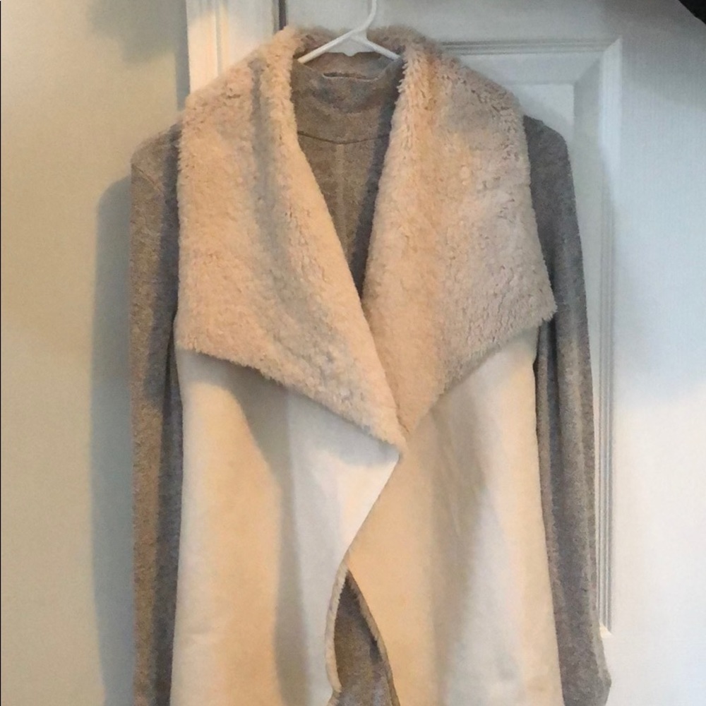 Vest and Turtleneck BUNDLE
